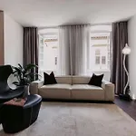 Suiteseven Hotel