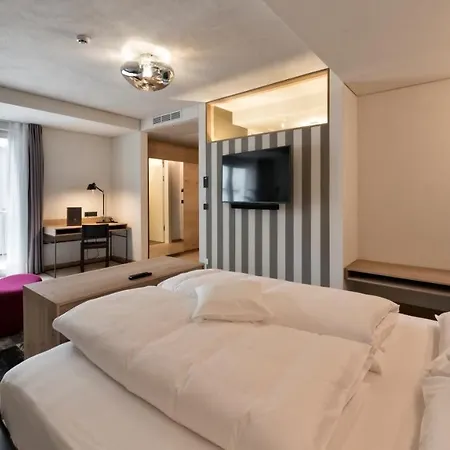 Suiteseven Hotel Merano