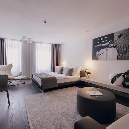 Suiteseven Hotel Merano