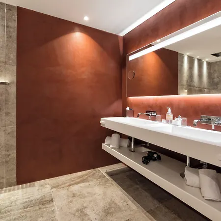 Suiteseven Hotel Merano