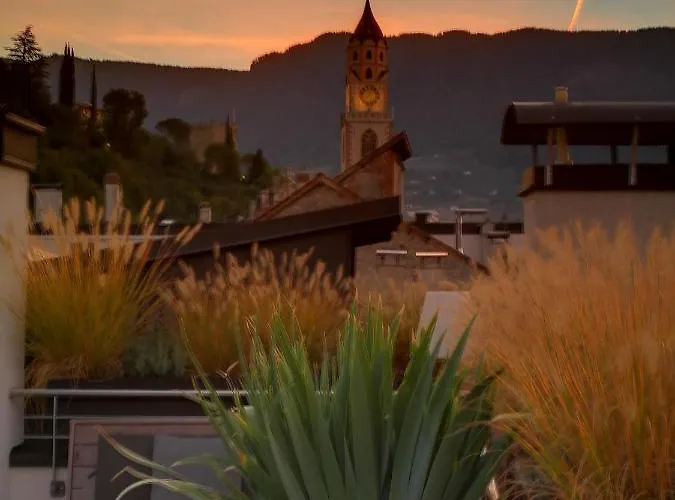 Suiteseven 4* メラーノ