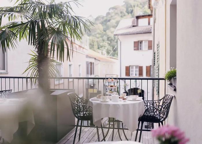 מלון Suiteseven 4*